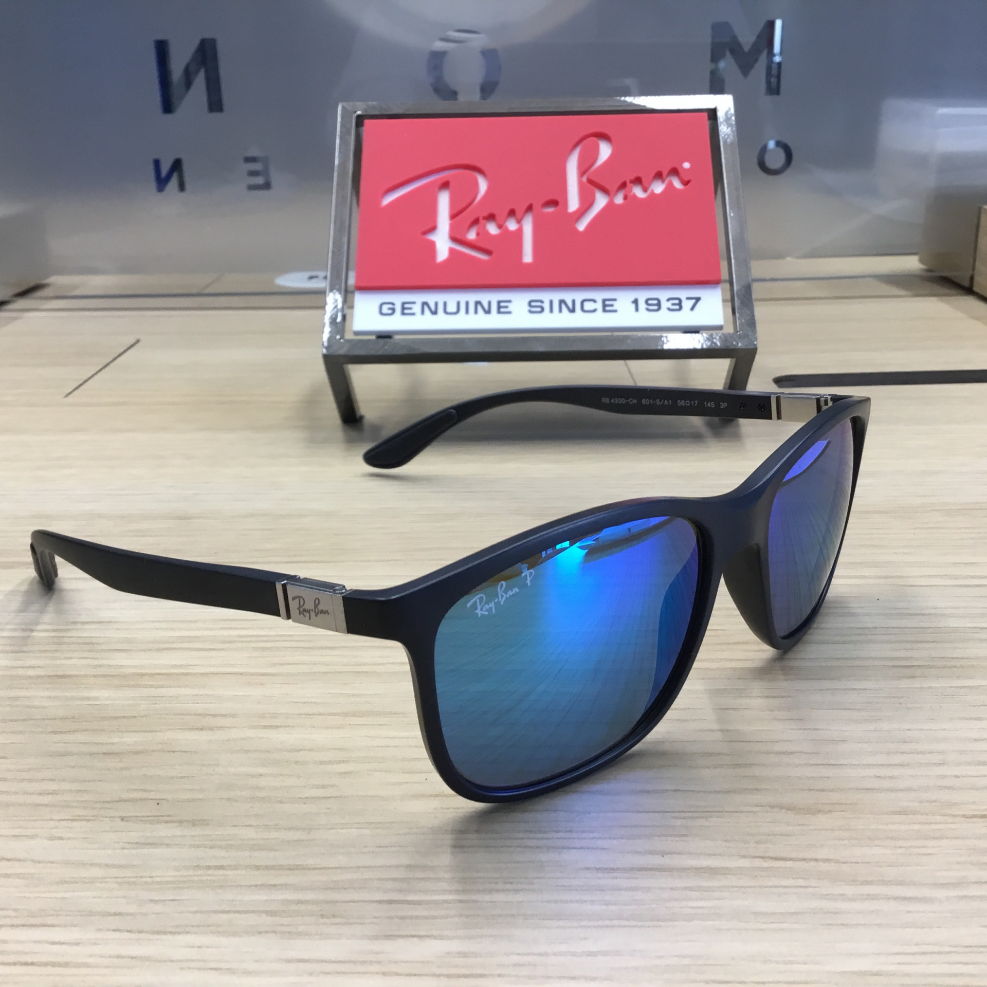 Ray Ban RB4330CH 601S/A1